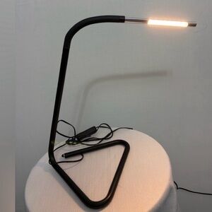 Modern USB LED Desk Lamp Black Minimalist Metal Task LightwSamsung Adapter(F96✨